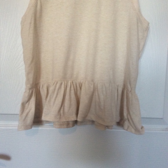 Cream Tank Top (medium) - Picture 3 of 4